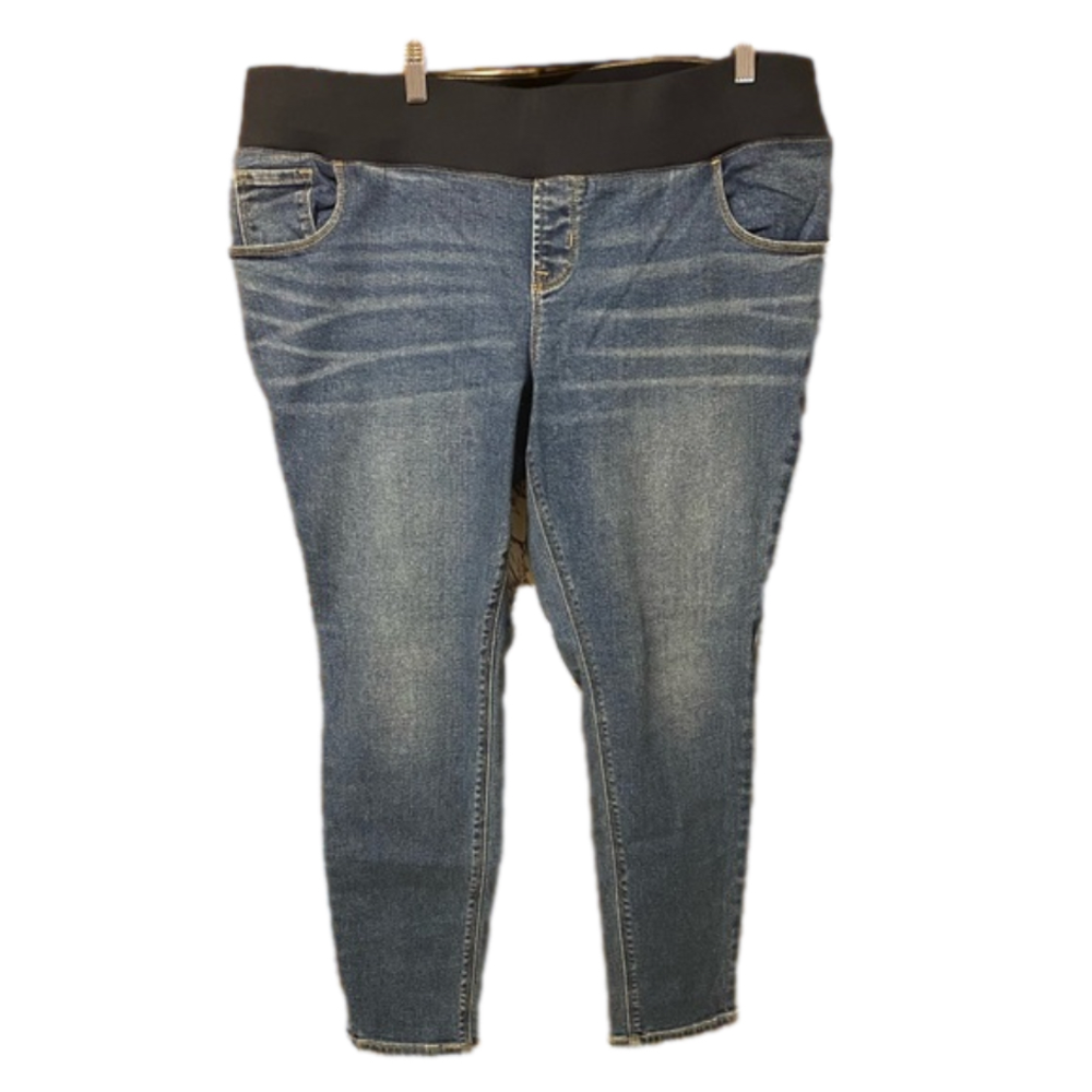 Old Navy Maternity Front-Low Panel Rockstar Super Skinny Jeans